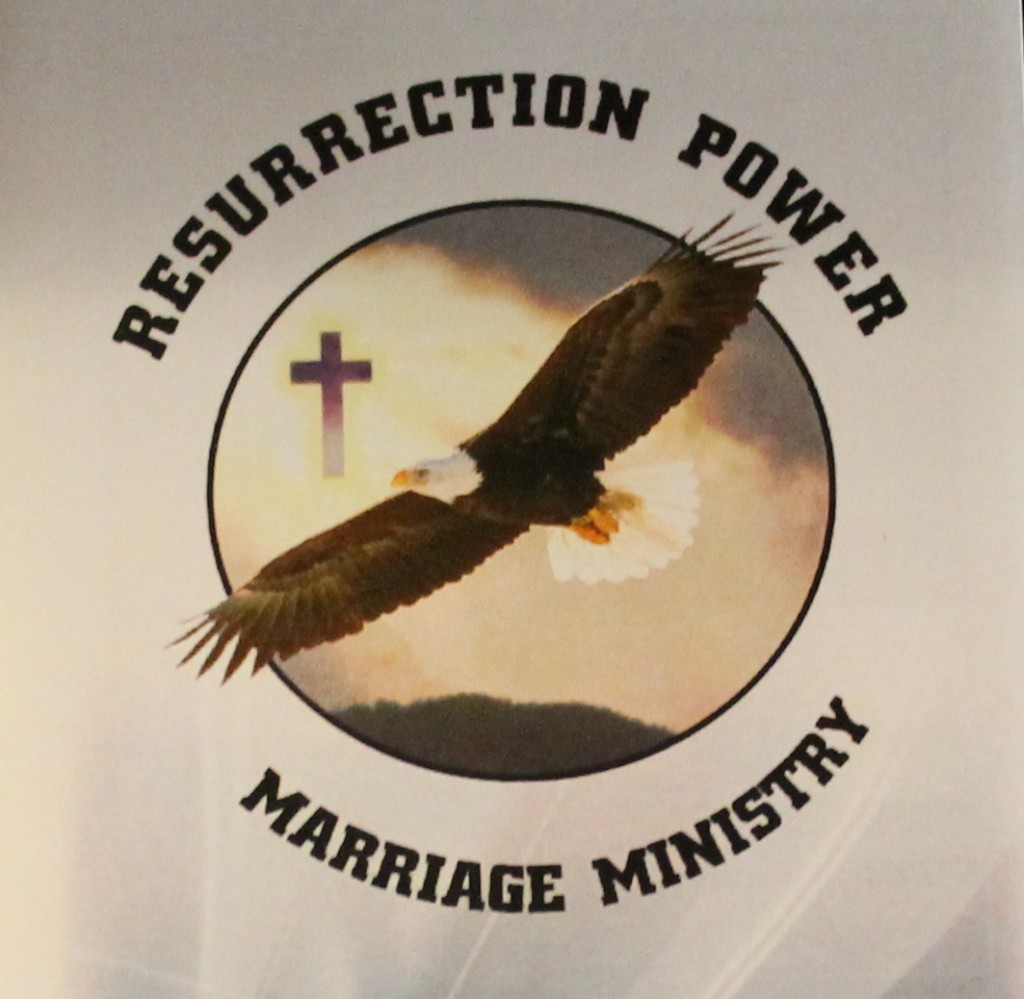 Resurrection Power Marriage Ministry was founded in 1994 by Rick and Sandee Lester. The focus of their ministry is to help those couples who are on the verge of divorce and are seeking guidance and support. Ultimately, they want to see marriages strengthen within society and set positive examples for future generations. (Photo/Karen León)
